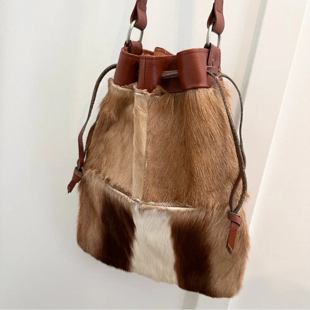 Vintage Cowhide Drawstring Leather Purse Shoulder Bag Brown Tan White Silk Lined - Picture 7 of 16